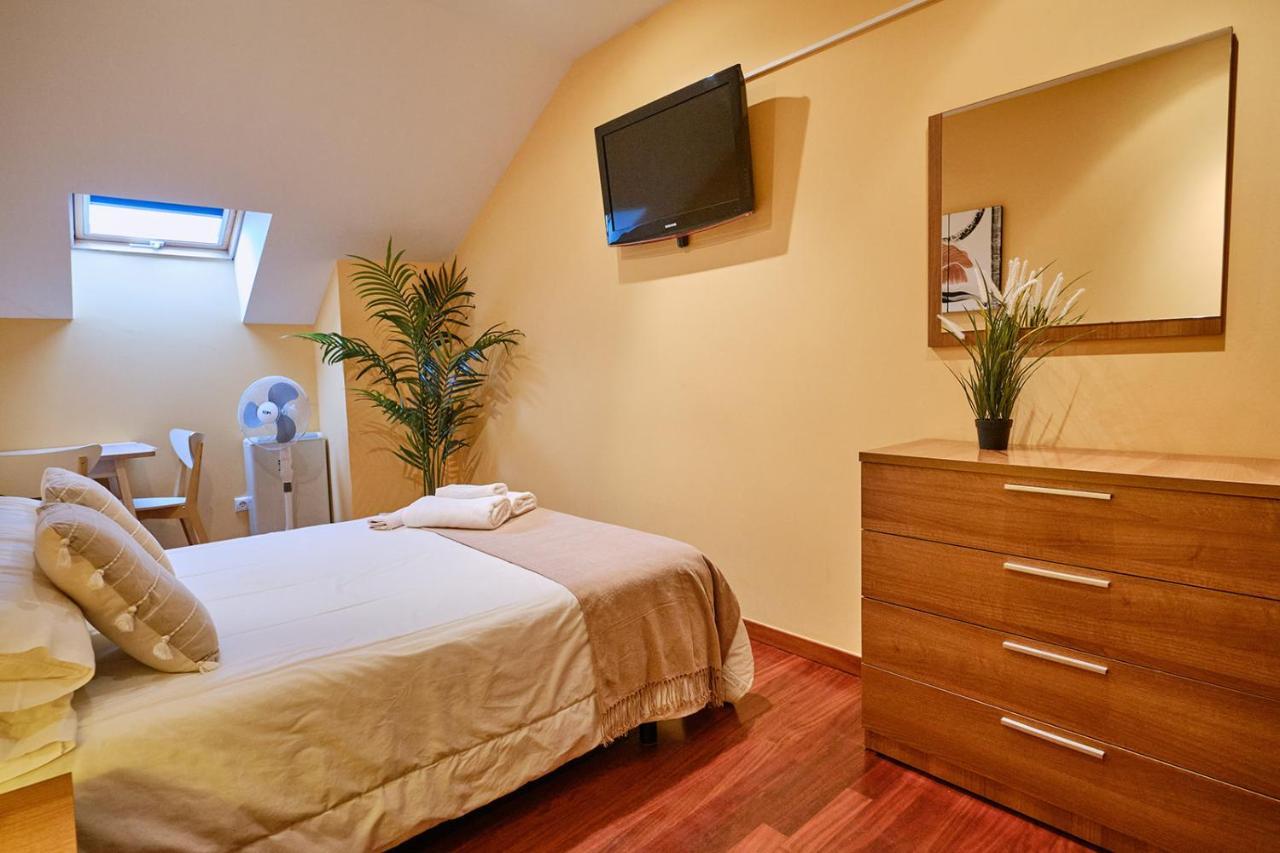 Peregrina Pension 1 Pedrouzo Zewnętrze zdjęcie